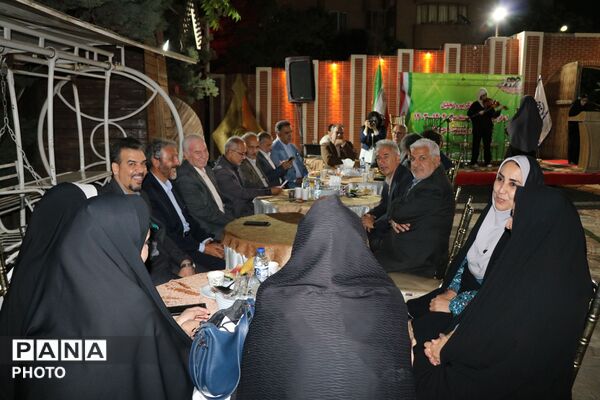 آیین تکریم و تجلیل از فرهیختگان بازنشسته