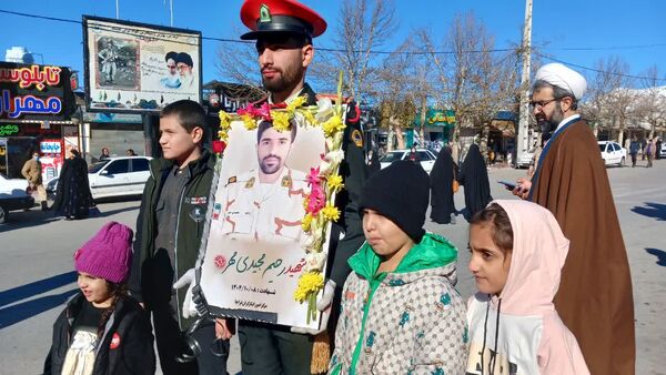 وداع باشکوه با پیکر مطهر شهید والامقام رحیم مجیدی مهر در یاسوج
