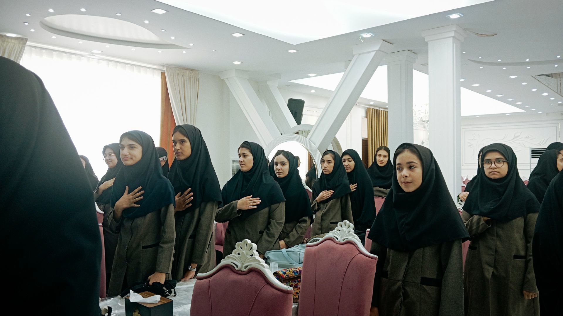  جشن ستارگان مدرسه نمونه اندیشه در شهرستان کاشمر