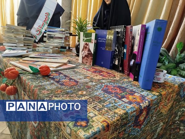 مدرسه انقلاب، بستری برای تبیین ارزش‌های انقلاب اسلامی