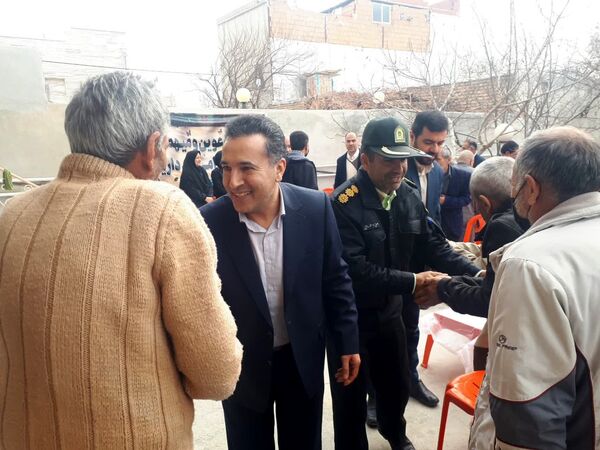حضور سرپرست فرمانداری سملقان در خانه سالمندان این شهر