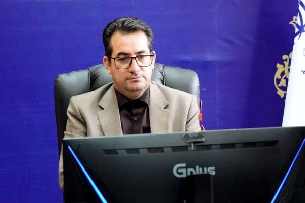 نقش‌ آفرینی مؤثر دانش‌ آموزان و فرهنگیان استان در تجمعات مردمی در میادین اصلی شهرستانها نشان دهنده تعهد و مسئولیت‌پذیری است 