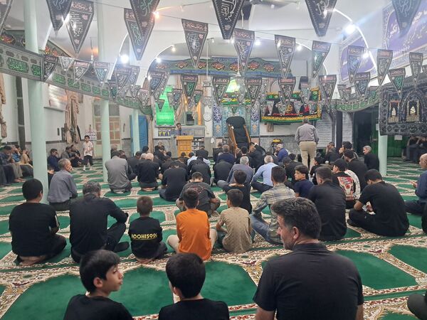 عزاداری شب‌های محرم در مسجد صاحب الزمان آشخانه 