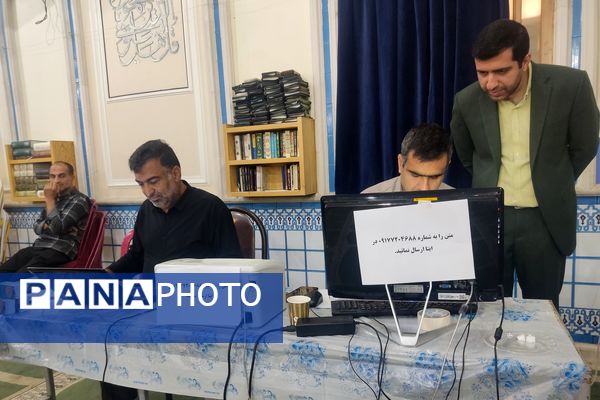 میز خدمت استاندار فارس ویژه جوانان و دانشجویان