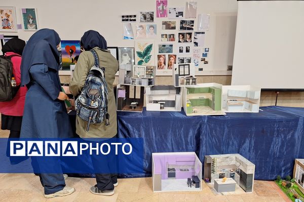جشنواره "ایران رنگارنگ" در هنرستان سعادت پردیس