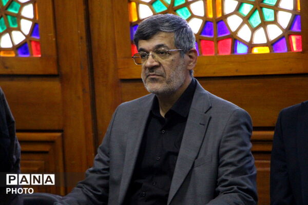 یادبود شهید امیرمحمد جعفریان در مسجد حظیره یزد