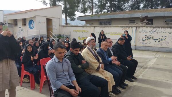 نوای انتظار در دل دانش‌آموزان طنین‌انداز شد
