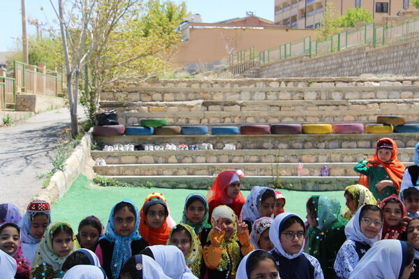 «جشنواره دا» در دبستان غیرانتفاعی امام صادق (ع) 