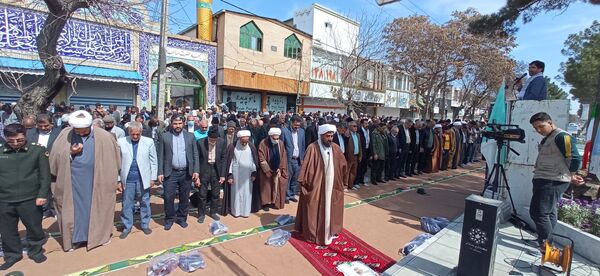 مردم شهرستان چناران با حضور گسترده در راهپیمایی روز قدس