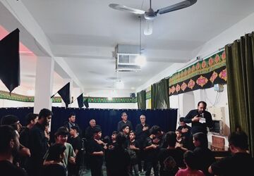 سوگواری حسینی در محله شهریار زرقان