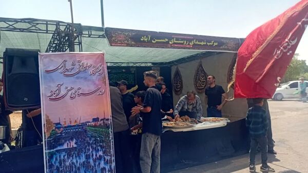 راهپیمایی دلدادگان حسینی در شهرستان سمنان
