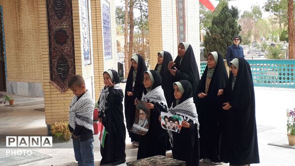 برگزاری همایش «بانوان پای کار ایران» در ابرکوه