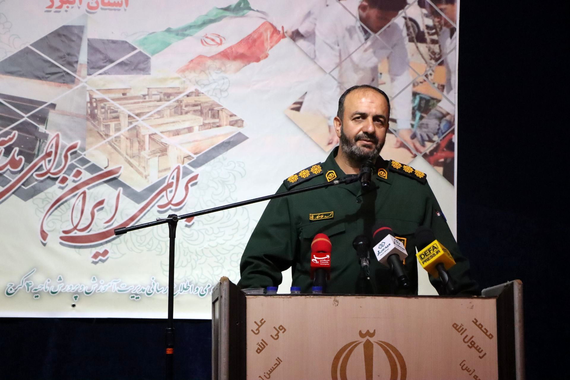 حضور گسترده مردم در ایام جنگ برای ما عزت آفرید