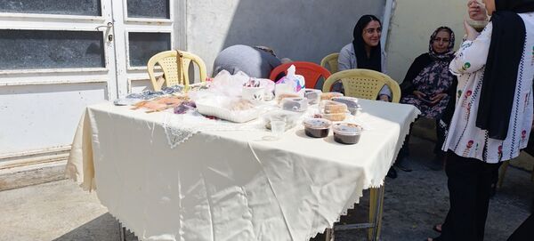 برگزاری بازارچه در پیش دبستانی شور و نشاط آشخانه 