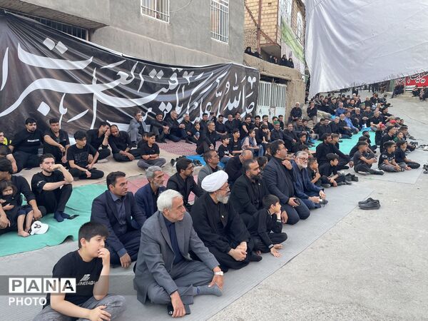 حضور امام جمعه و شهردار کاشمر در مراسم مقتل خوانی روستای طرق