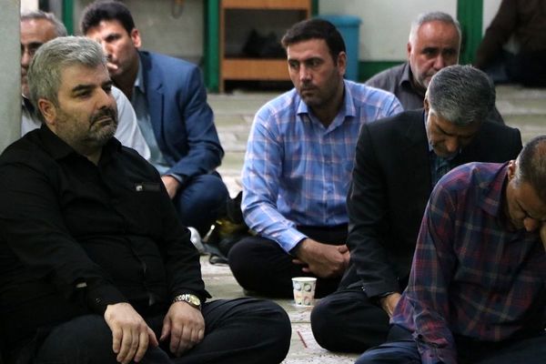 برگزاری مراسم سالگرد ارتحال امام خمینی(ره) و یادبود شهدای خدمت با حضور فرهنگیان شهرستان ری