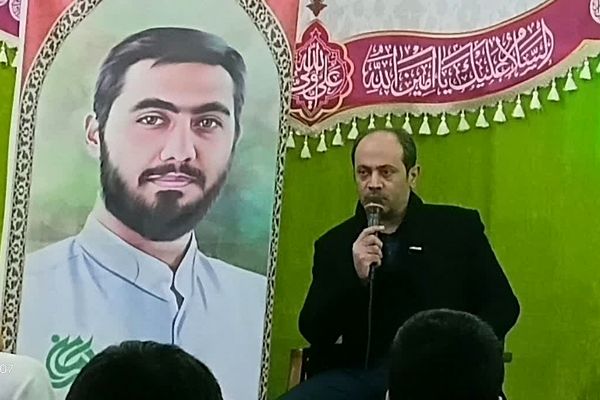 حضور دانش‌آموزان معتکف ناحیه دو شهرری در جلسات بصیرتی