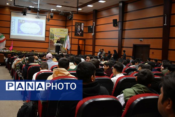 کاروان راهیان نور عازم خطه نور پسران بهارستان‌دو 