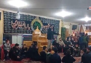 سه شب شور عزای بانوی دوعالم حضرت فاطمه زهرا (س) در دبیرستان زنده یاد مظهری 