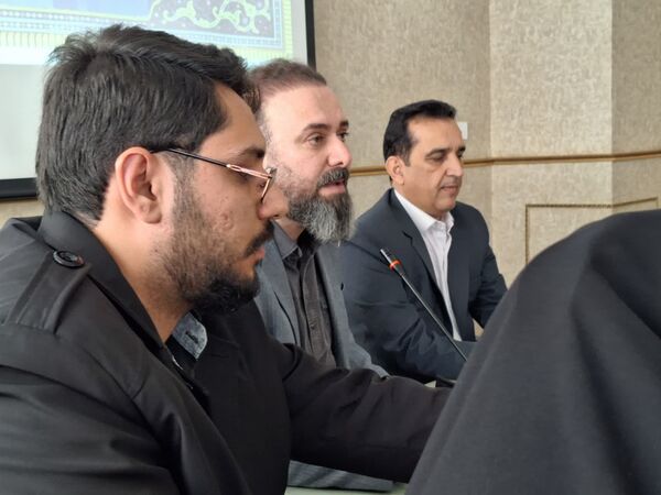 جلسه معاونین پرورشی ناحیه 5 مشهد