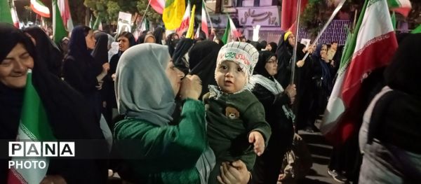 هفتاد و چهارمین شب از تجمع اقتدار در ملایر 