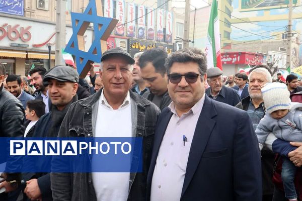 تجدید میثاق مردم ولایتمدار قرچک در راهپیمایی ۲۲ بهمن