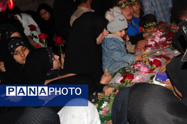 از پرواز تا میزبانی؛ مسجدالقرآن شیراز میزبان پیکر پاک شهید گمنام