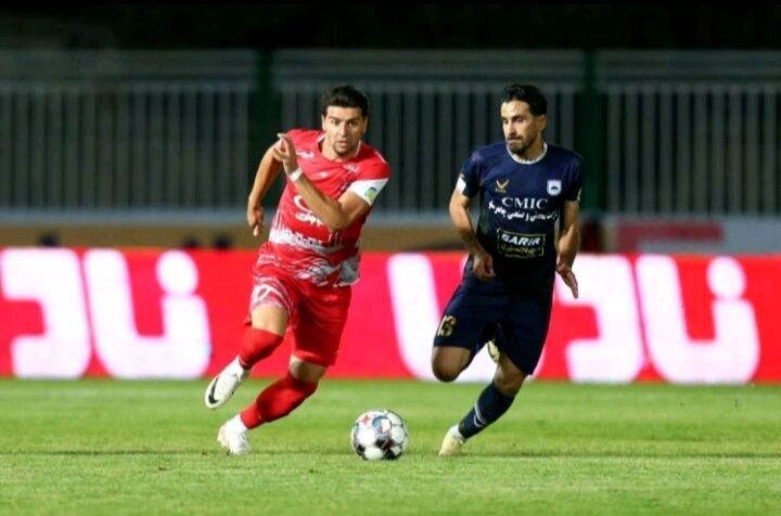 چادرملو اردکان مغلوب پرسپولیس پر ستاره شد
