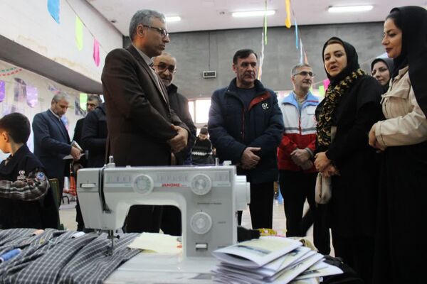نمایشگاه دست‌سازه‌های هنرستان‌های ناحیه۲ زنجان