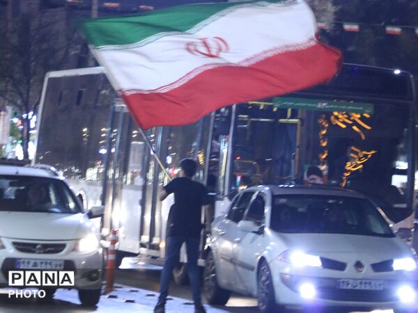 حضور پرشور و اقتدار مردم مشهد در سی و یکمین شب حماسه خیابانی (۲)