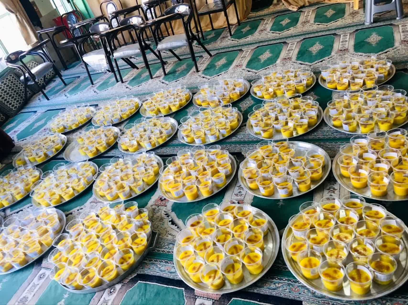 پخت شله‌زرد نذری با یاد ضامن آهو در قائمشهر