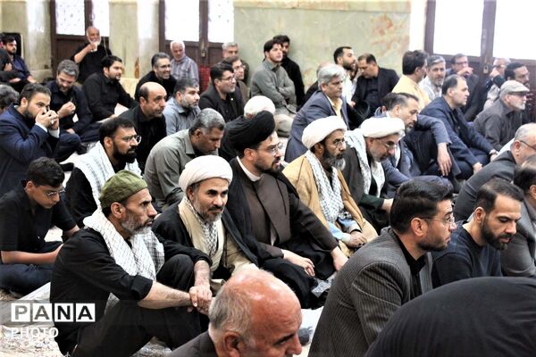گلباران مزار شهدای حماسه آزادسازی خرمشهر در قم