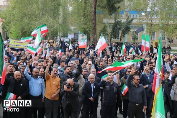 کادر سلامت مشهد خواستار توقف حملات به مراکز علمی شد