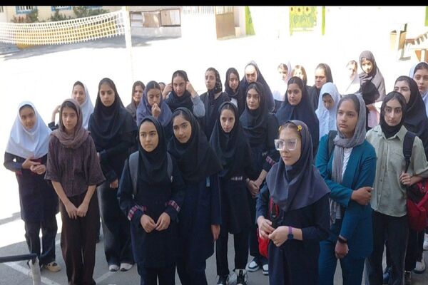 آغاز سال تحصیلی با جشن جوانه‌ها در مدرسه جوادی ناحیه 1 کرج 