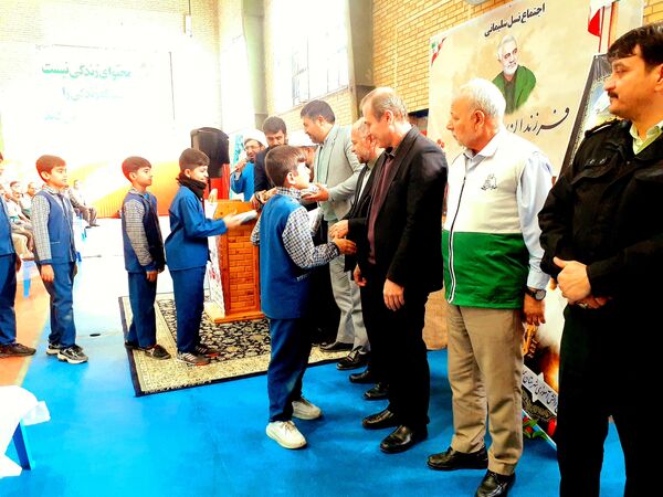 اجتماع بزرگ نسل سلیمانی در آشخانه