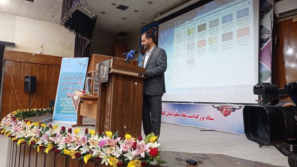 برگزاری دوره توانمندسازی نیروی انسانی در راستای رویکرد اصلاح روش‌های آموزش و تحول در محیط‌های یادگیری