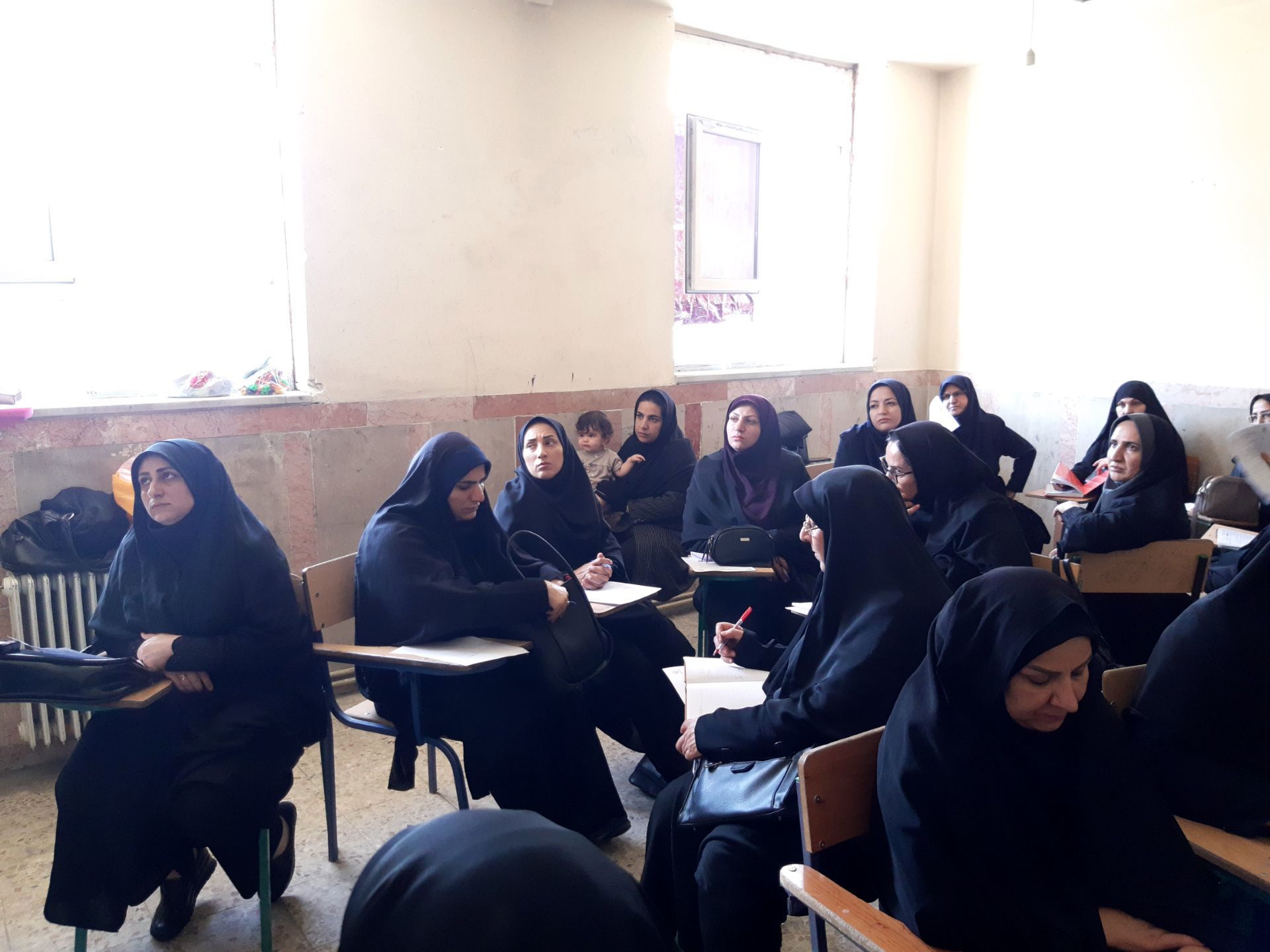 برگزاری دومین جلسه دوره توانمندسازی نیروی انسانی آموزش و پرورش در منطقه زاغه