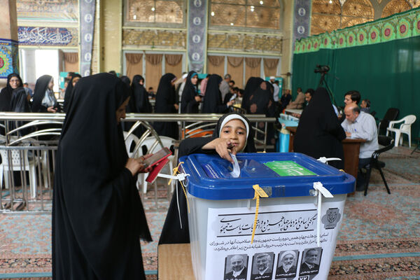 حضور نوجوانان قمی در انتخابات ریاست جمهوری -2