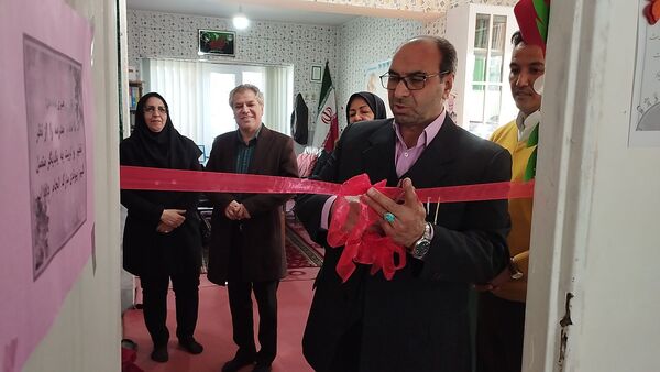 افتتاح کارگاه آشپزی و اتاق گفتگوی انجمن اولیا و مربیان در آموزشگاه ولایت
