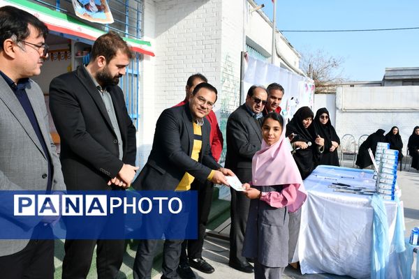 جشن شیر در مدرسه ابتدایی زینب قهرمانی مه‌ولات