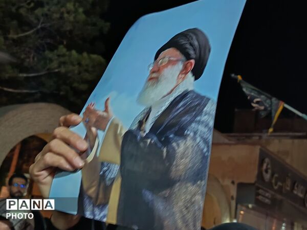 حماسه آفرینان جاودان در دل میدان خیابان