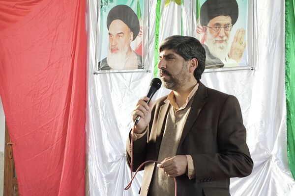 روایت همدلی دانش‌آموزان مدارس شهرستان آباده در پویش «ایران همدل»