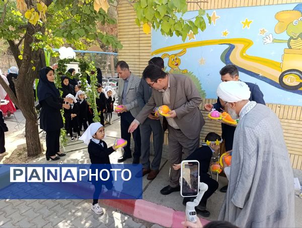 جشن غنچه‌ها در شهرستان بجنورد