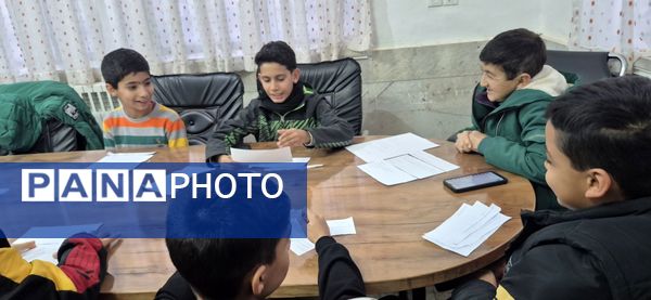 هم اندیشی انجمن خبرنگاری پسران کانون لقمان کاشمر