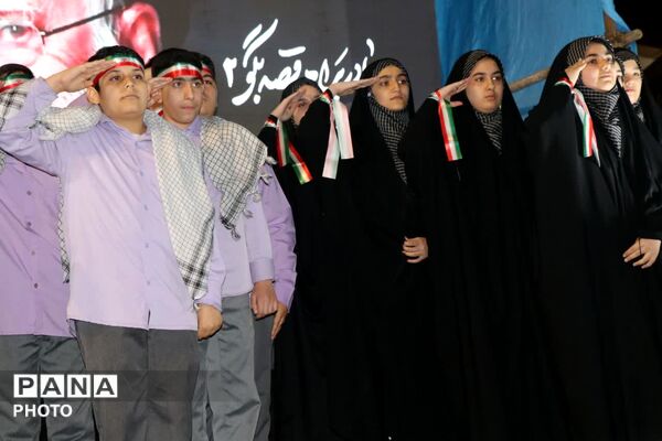تقدیر از معلمان نمونه آستارا 