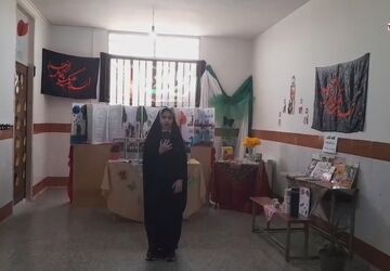 برپایی کافه کتاب توسط دانش آموزان پایه ششم دبستان سید کاظم حسینی