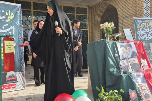 بهار دانش در هنرستان کوثر شهر قیامدشت