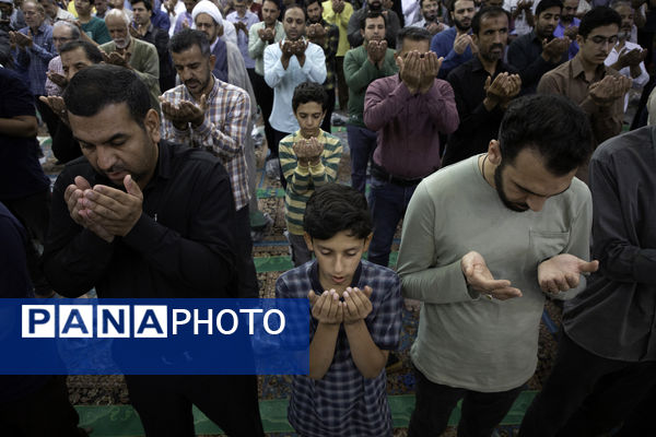 نماز عید سعید قربان در مسجد جمکران