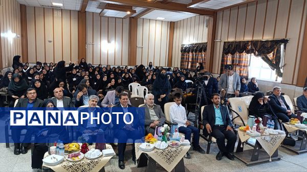 آیین اختتامیه طرح کشوری "همیار معلم" در تربت حیدریه