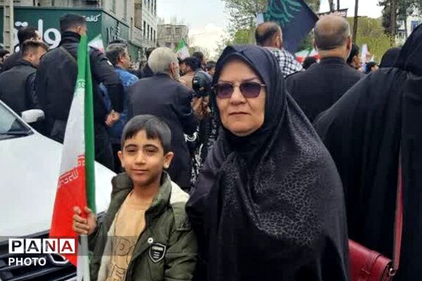 تشییع پیکر شهدا والامقام محله ۱۳ آبان ناحیه دو شهرری 